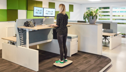 De voordelen van een zit sta bureau