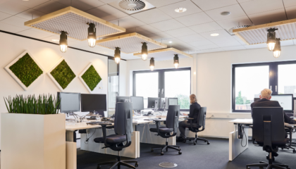 Wat goede verlichting kan doen voor je houding en werkcomfort